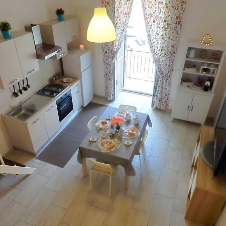 Couette-café Illy House Naples